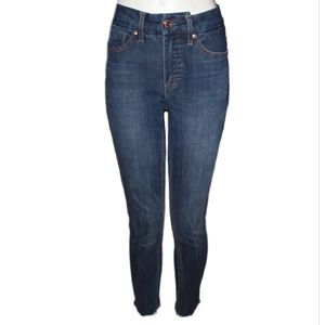7 for all mankind dark Skinny jeans size 6 raw seam